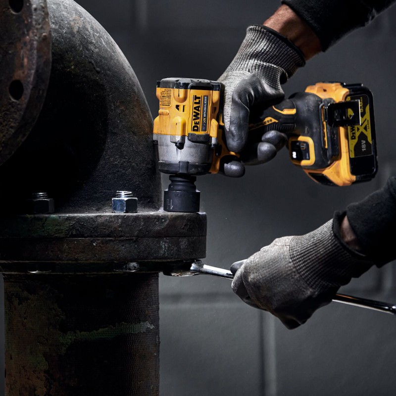 Dewalt DCF922P2T Brushless Μπουλονόκλειδο Μπαταρίας 18V 2x5Ah με Υποδοχή 1/2