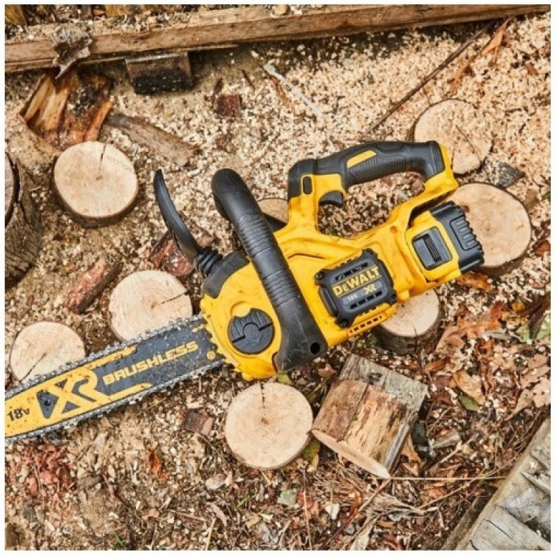 Dewalt Αλυσοπρίονο Μπαταρίας 1x5Ah Brushless 18V 3.6kg με Λάμα 30cm DCM565P1