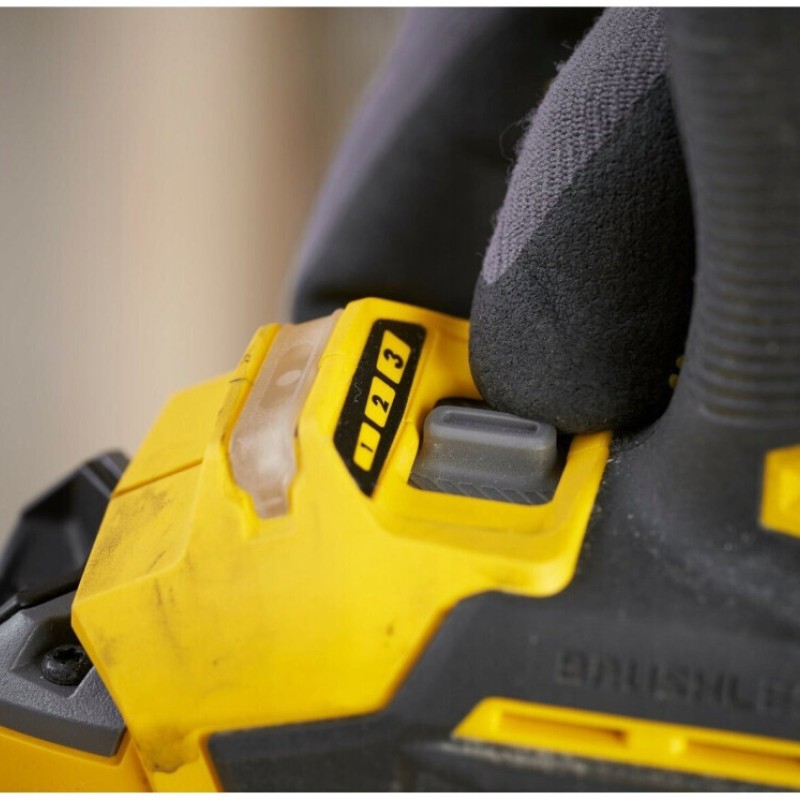 Stanley SFMCF830D2K Brushless Μπουλονόκλειδο Μπαταρίας 18V 2x2Ah με Υποδοχή 1/4